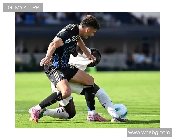 意甲新赛季精彩对决萨索洛主场挑战黑马比萨球队